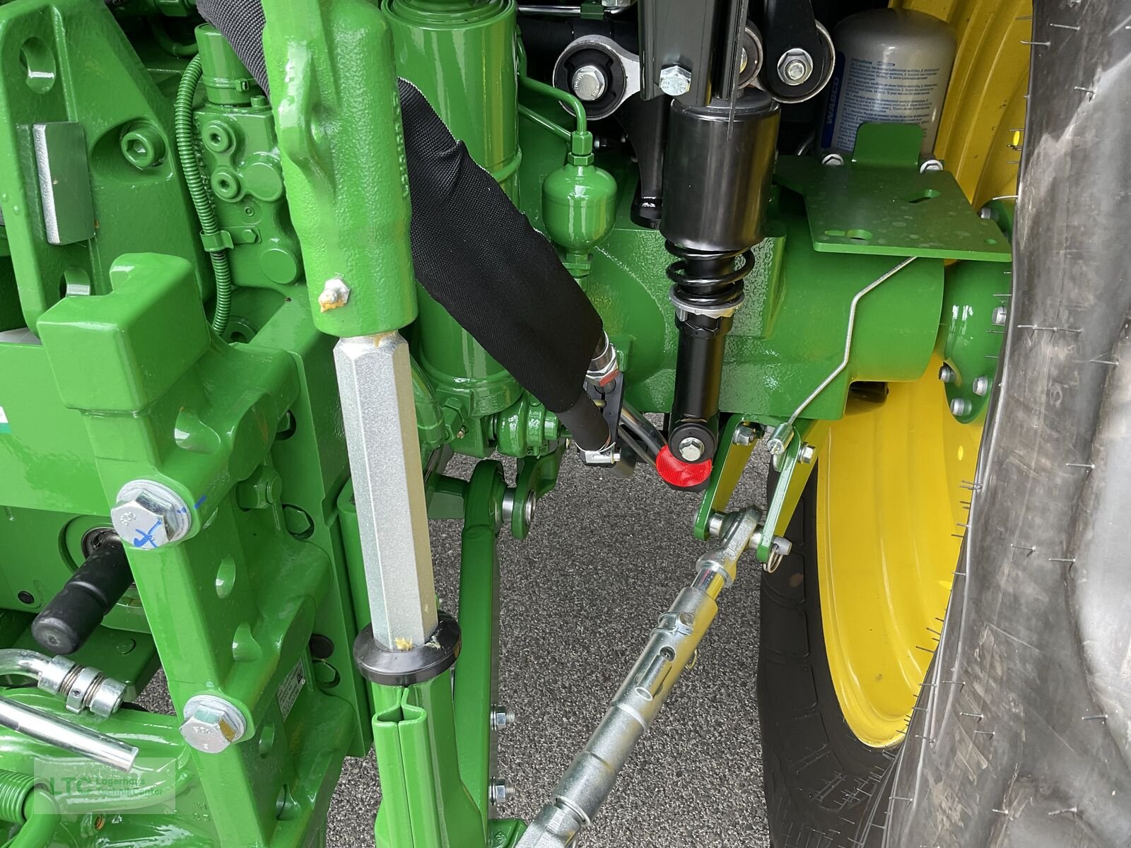 Traktor des Typs John Deere 6M 95, Neumaschine in Redlham (Bild 23)