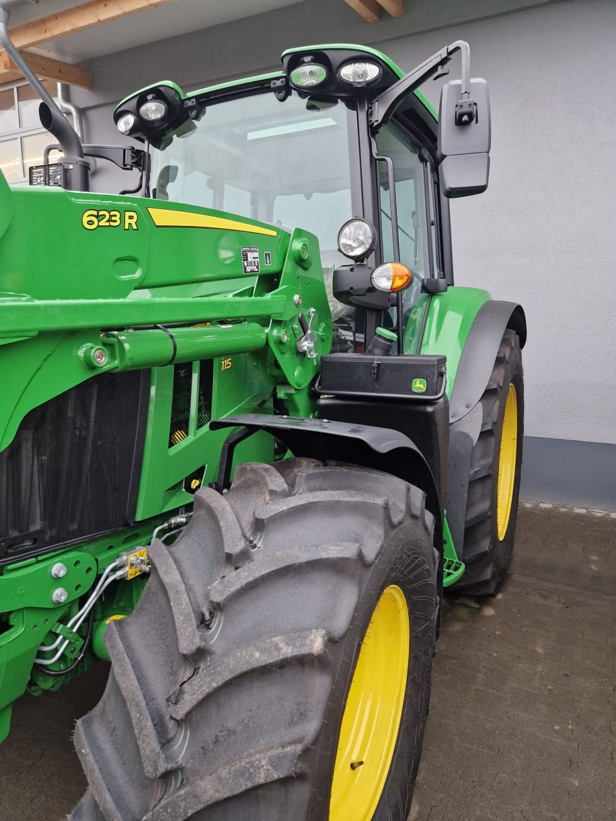 Traktor типа John Deere 6M115, Neumaschine в Bad Sobernheim (Фотография 5)