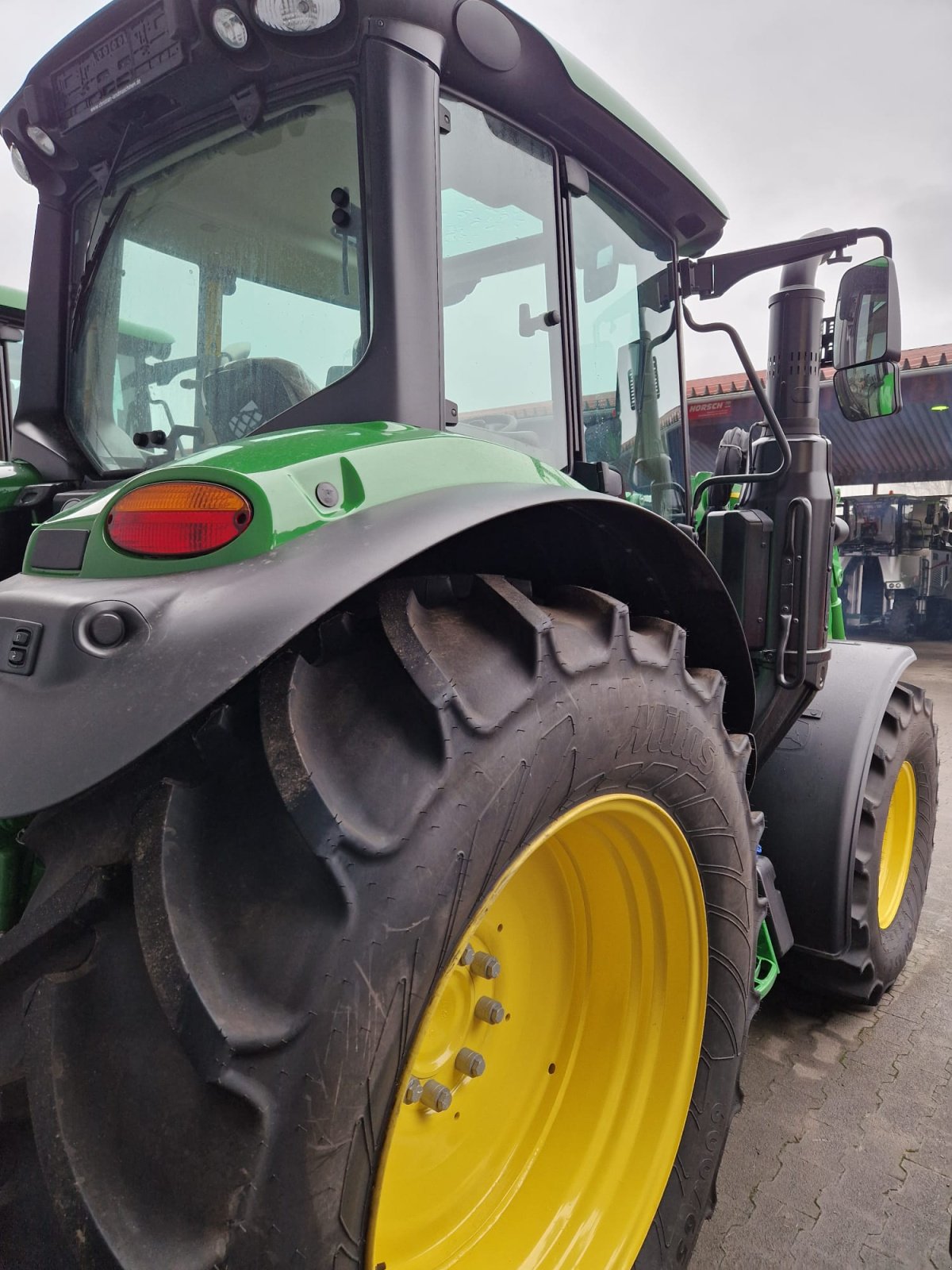 Traktor типа John Deere 6M115, Neumaschine в Bad Sobernheim (Фотография 7)