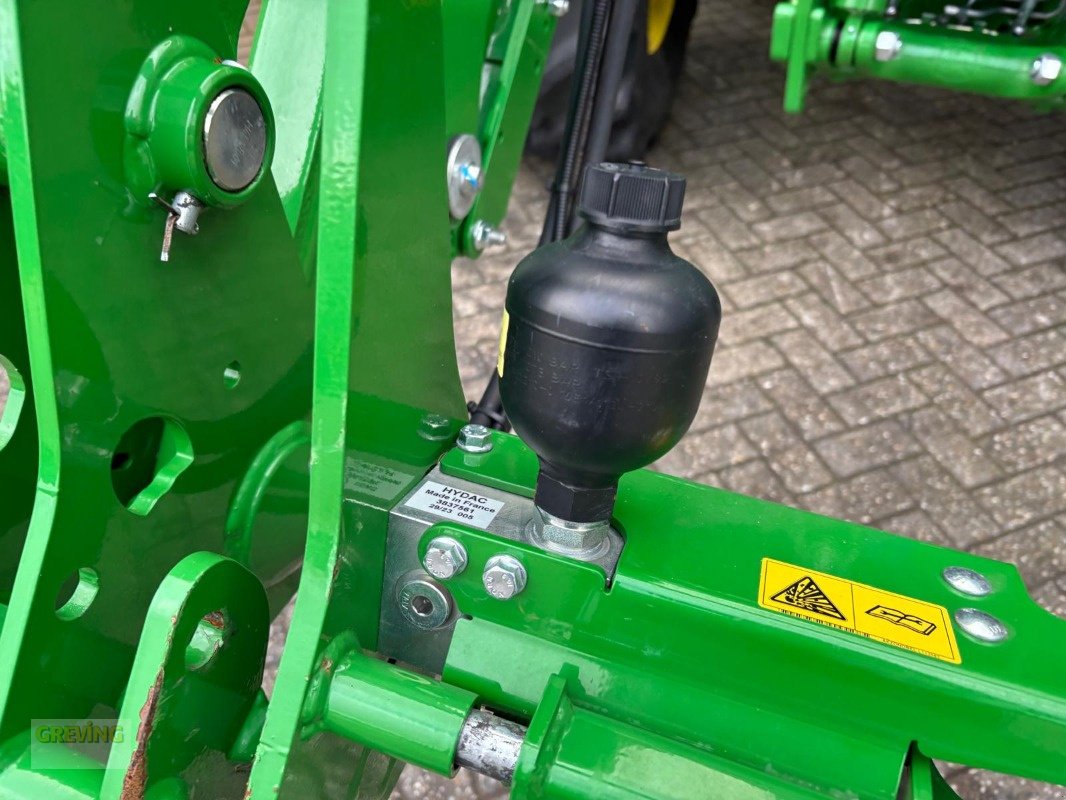 Traktor des Typs John Deere 6M125 Inkl. John Deere 643R *Garantieverlängerung*, Gebrauchtmaschine in Ahaus (Bild 19)
