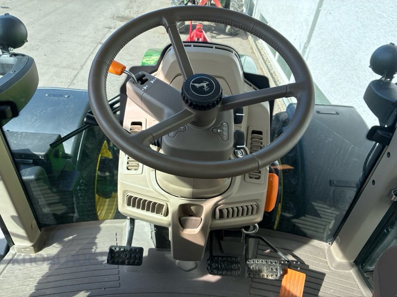 Traktor от тип John Deere 6M125, Gebrauchtmaschine в Wangen (Снимка 13)