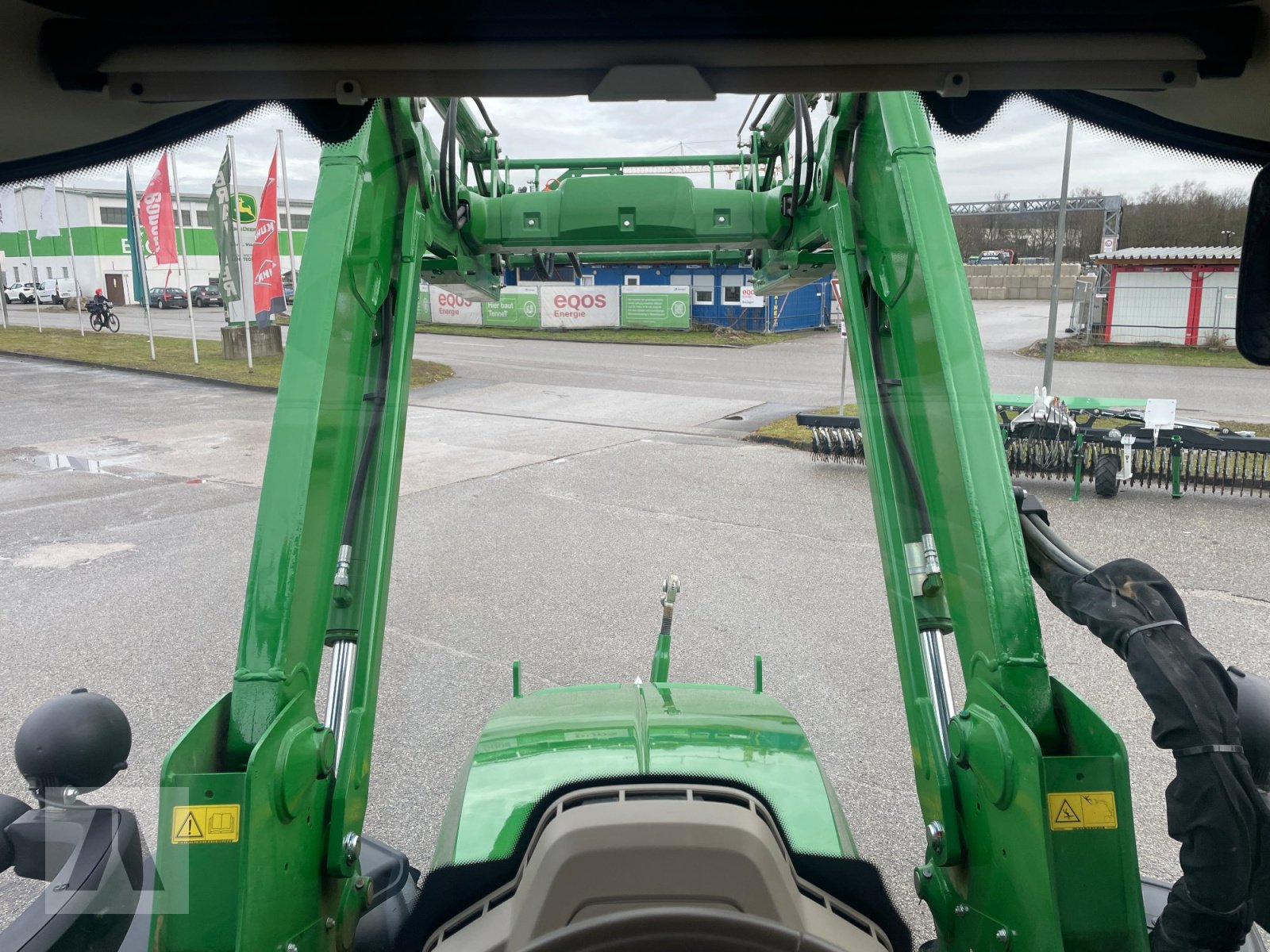 Traktor типа John Deere 6M125, Gebrauchtmaschine в Eggenfelden (Фотография 20)