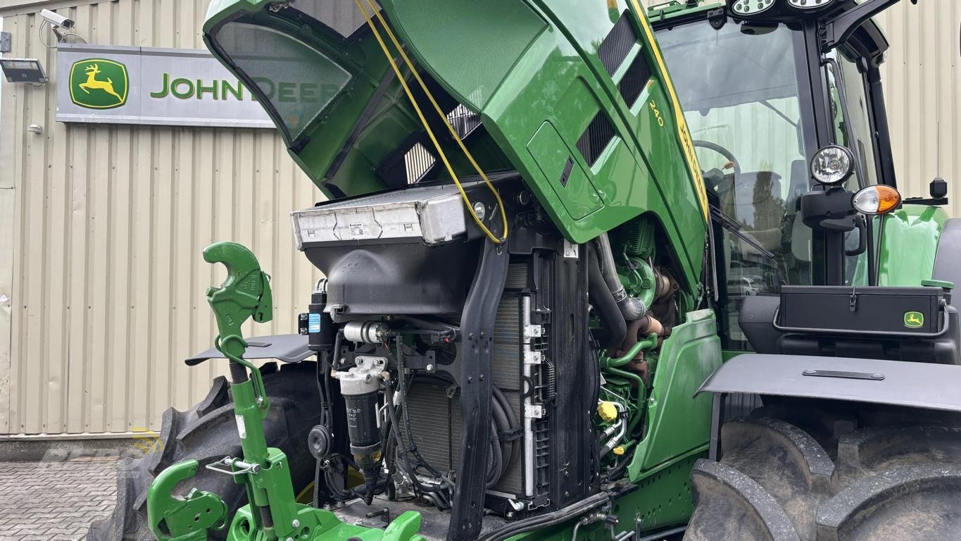 Traktor of the type John Deere 6M240, Gebrauchtmaschine in Aurich (Picture 19)