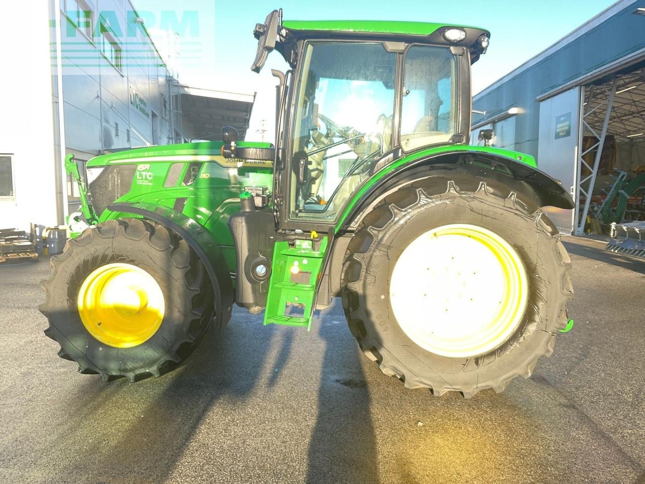 Traktor del tipo John Deere 6R 110, Gebrauchtmaschine en REDLHAM (Imagen 2)