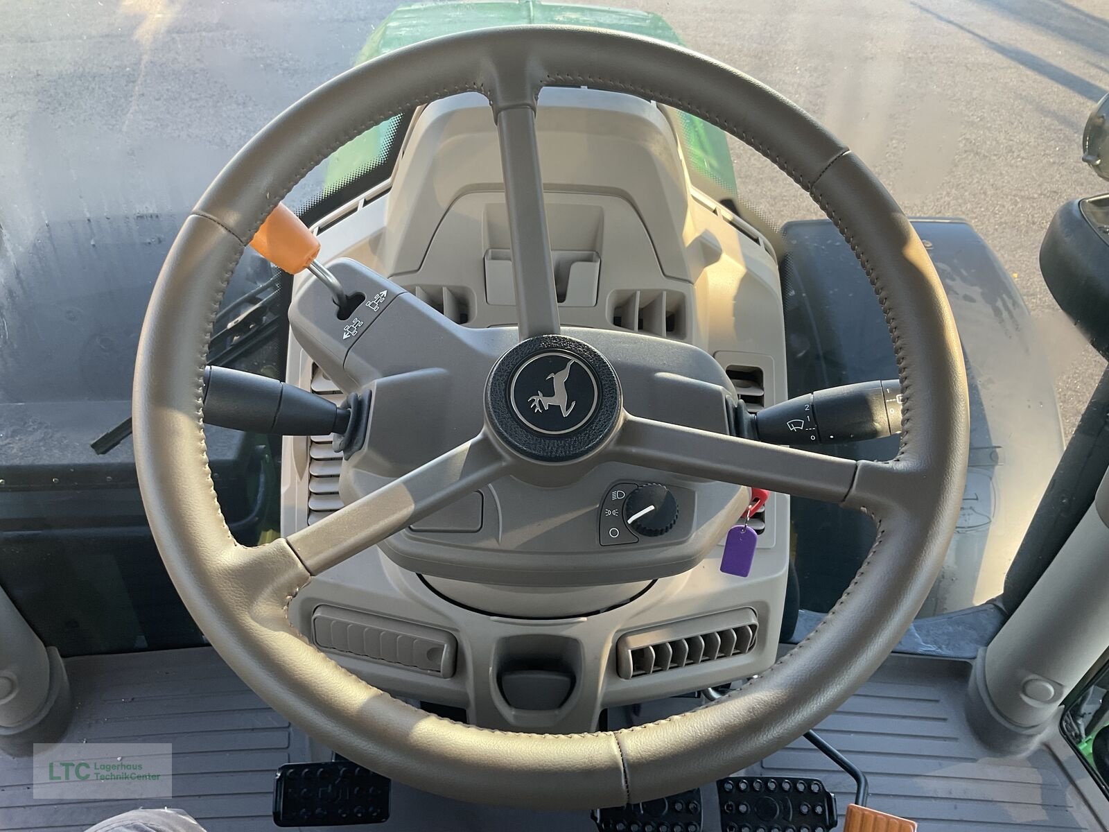 Traktor typu John Deere 6R 110, Vorführmaschine v Redlham (Obrázek 11)