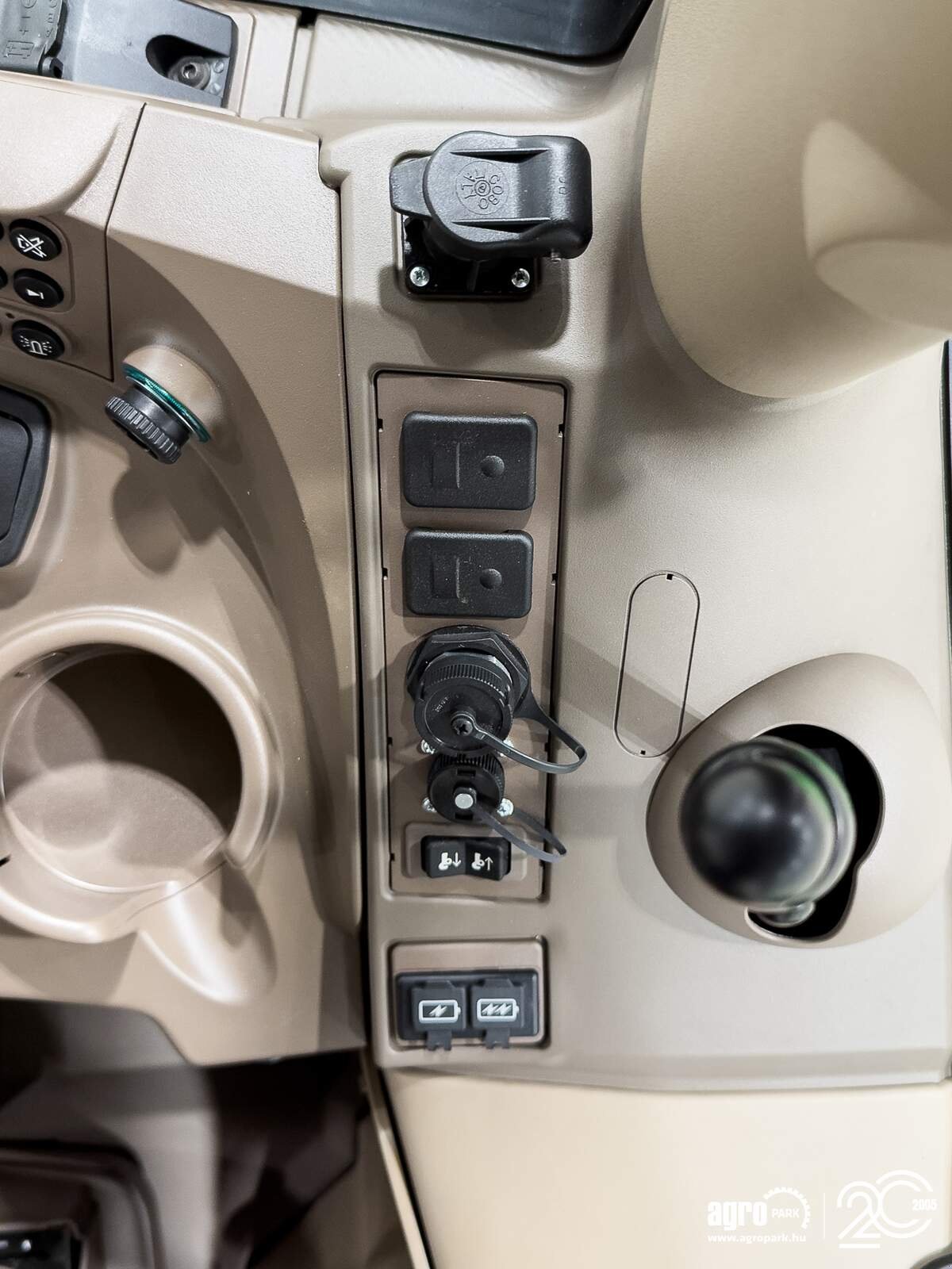 Traktor a típus John Deere 6R 120, Gebrauchtmaschine ekkor: Csengele (Kép 18)