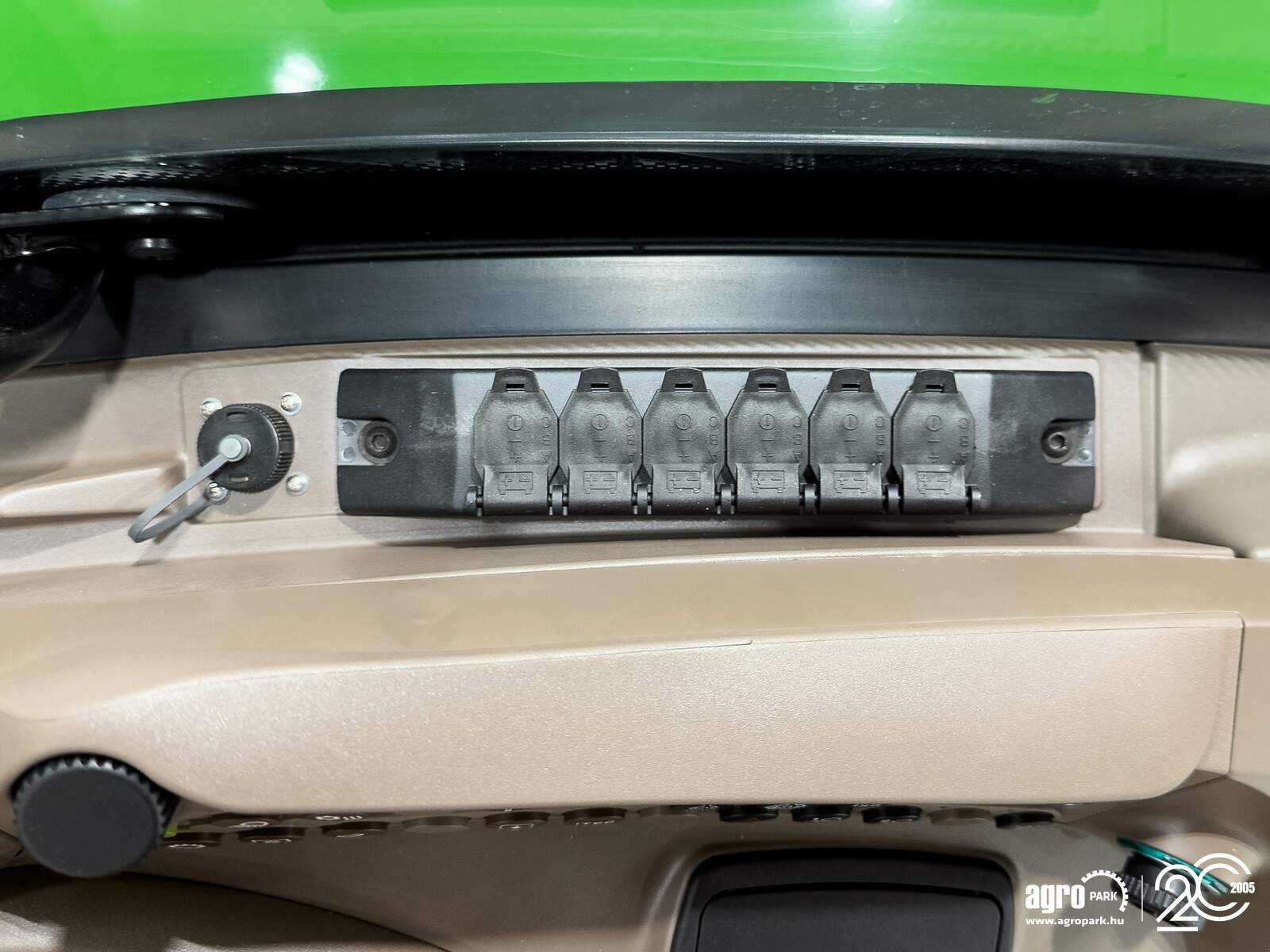 Traktor a típus John Deere 6R 120, Gebrauchtmaschine ekkor: Csengele (Kép 19)