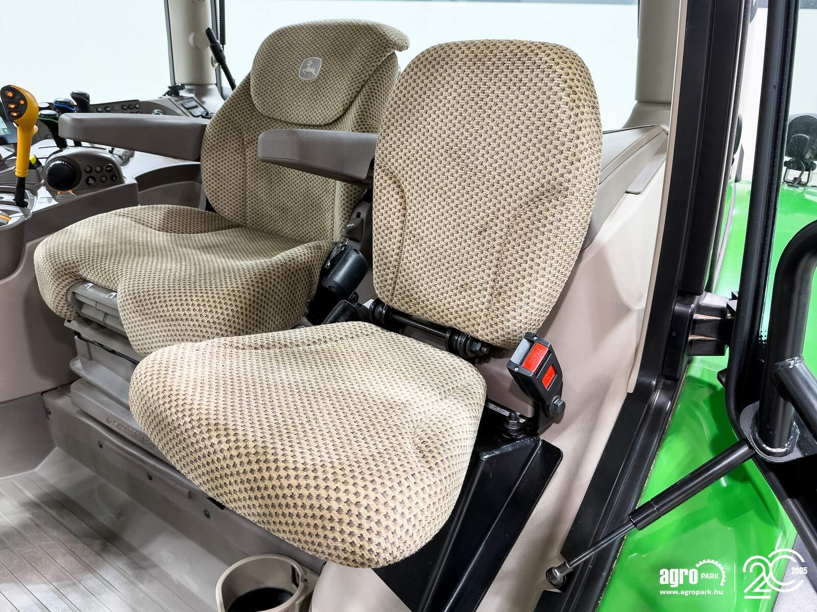 Traktor a típus John Deere 6R 120, Gebrauchtmaschine ekkor: Csengele (Kép 28)