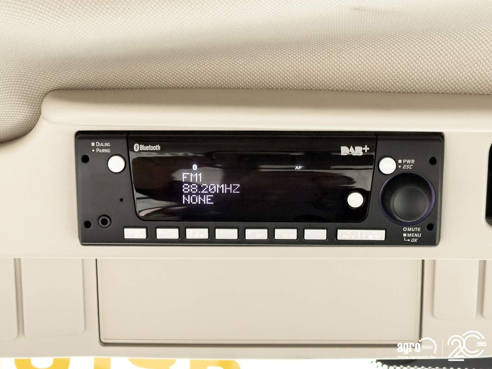 Traktor типа John Deere 6R 120, Gebrauchtmaschine в Csengele (Фотография 25)