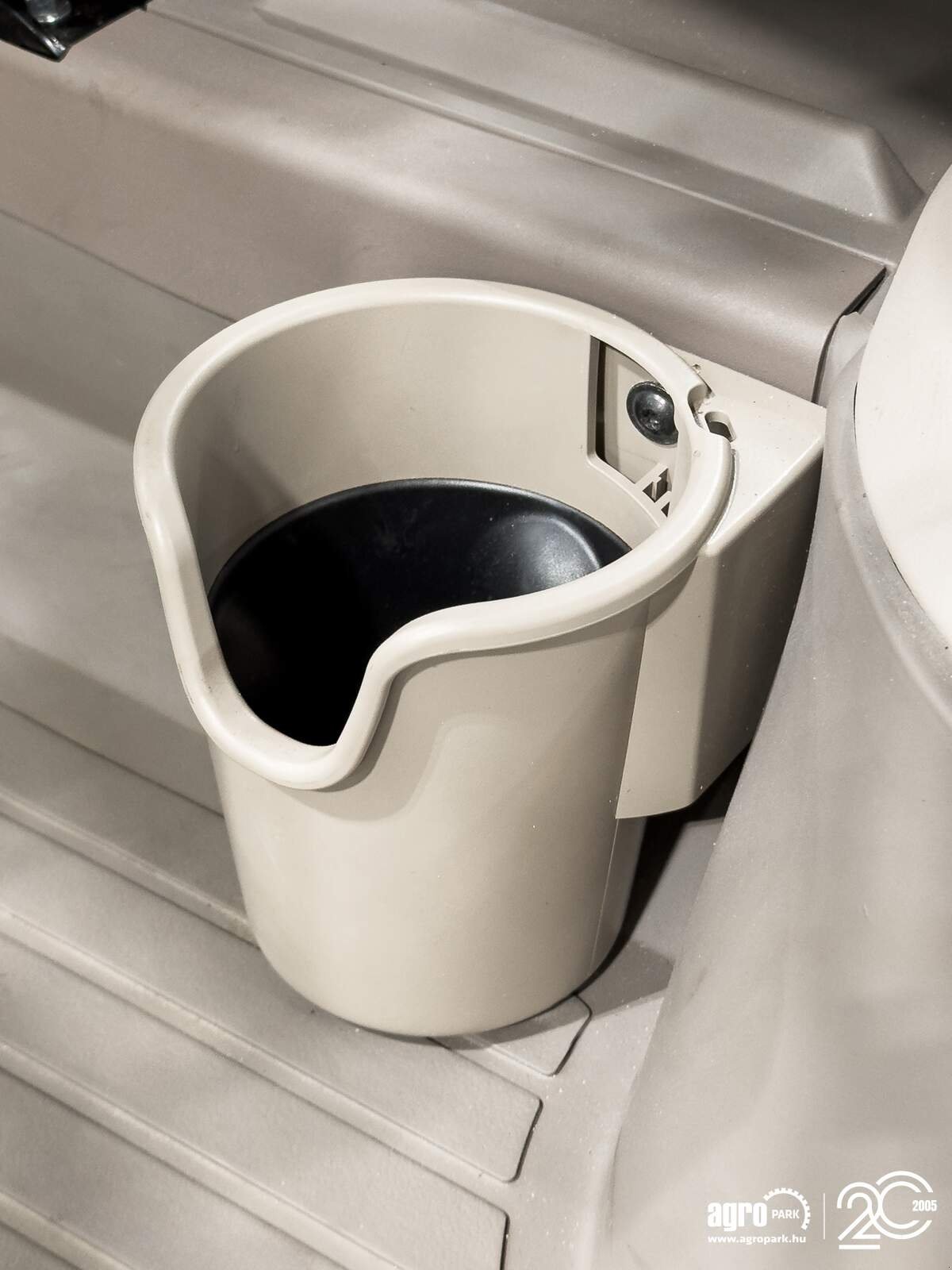 Traktor типа John Deere 6R 120, Gebrauchtmaschine в Csengele (Фотография 29)