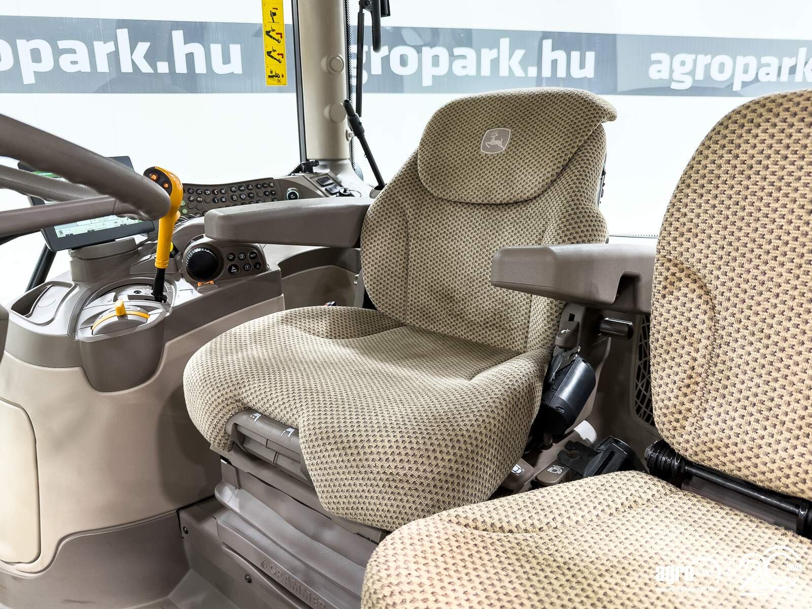 Traktor typu John Deere 6R 130, Gebrauchtmaschine v Csengele (Obrázek 11)