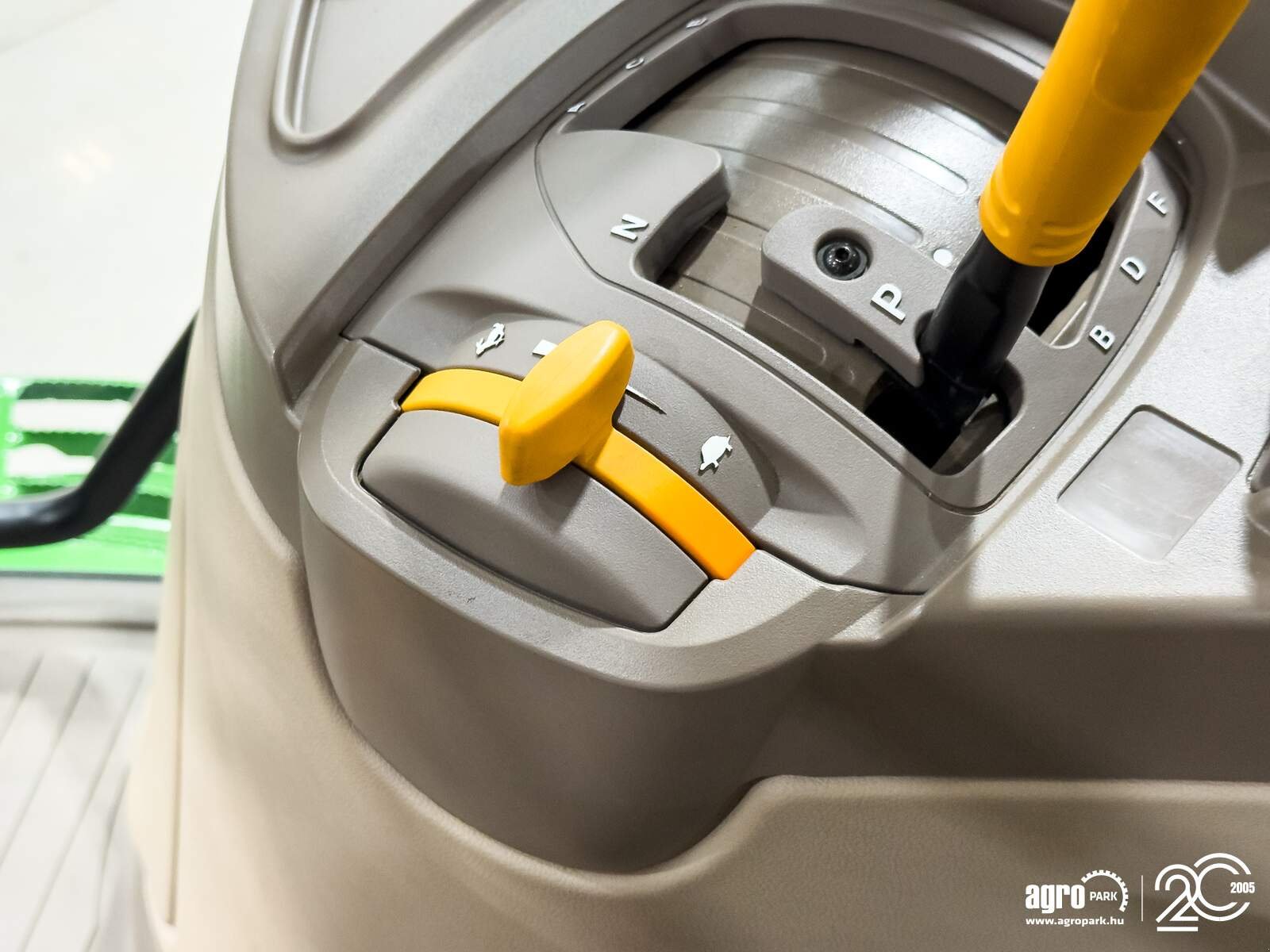 Traktor typu John Deere 6R 130, Gebrauchtmaschine v Csengele (Obrázek 14)