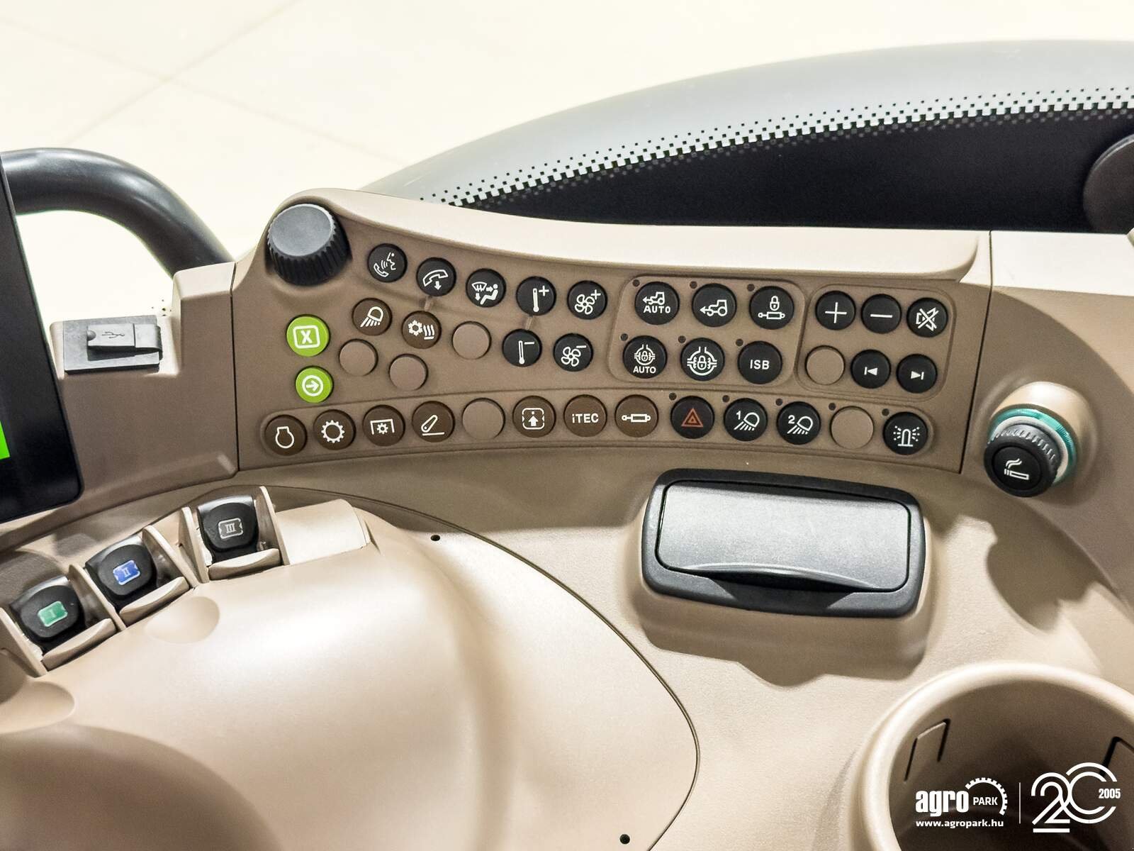 Traktor typu John Deere 6R 130, Gebrauchtmaschine v Csengele (Obrázek 17)
