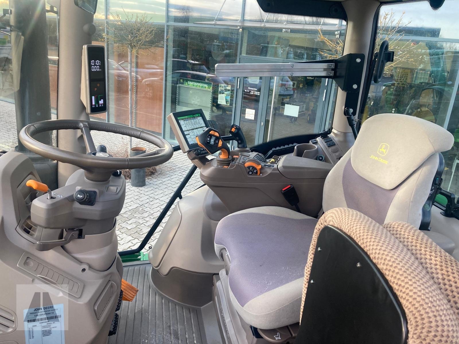 Traktor of the type John Deere 6R 130, Gebrauchtmaschine in Langweid am Lech (Picture 8)