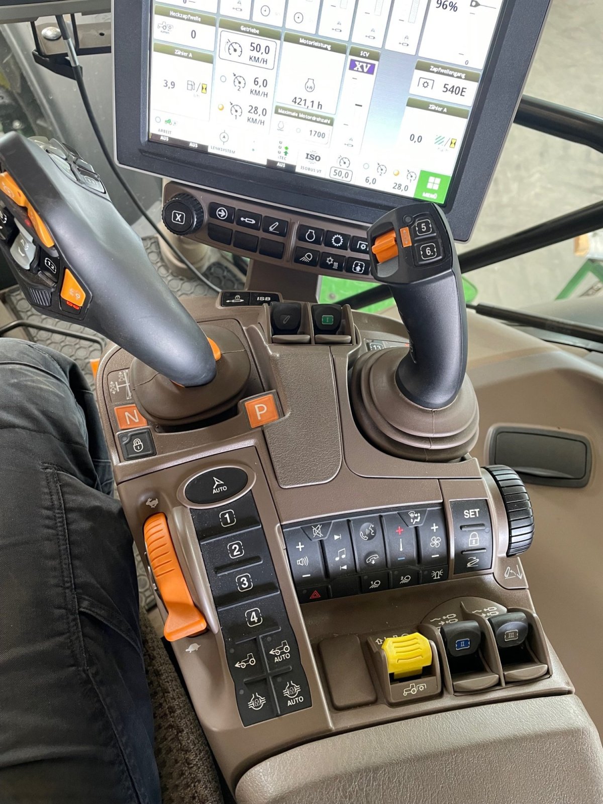 Traktor Türe ait John Deere 6R 130, Gebrauchtmaschine içinde Burglengenfeld (resim 3)