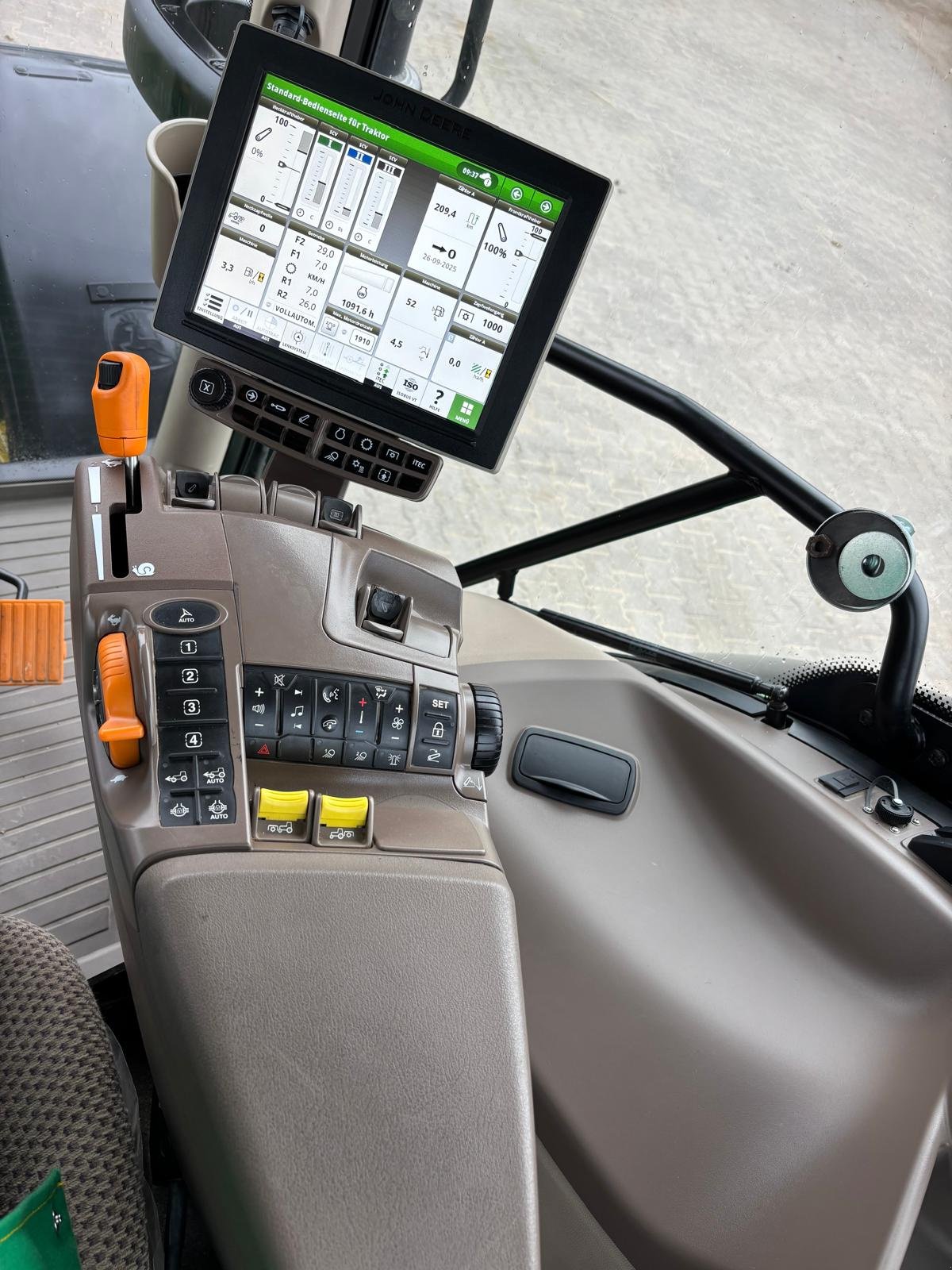 Traktor a típus John Deere 6R 130, Gebrauchtmaschine ekkor: Osterhofen (Kép 2)