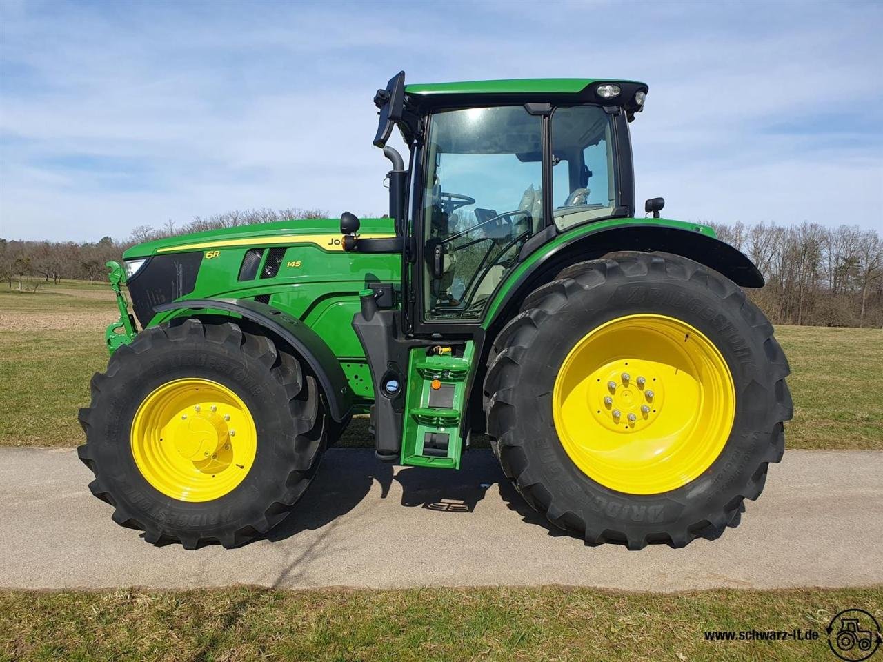 Traktor of the type John Deere 6R 145, Neumaschine in Aspach (Picture 3)