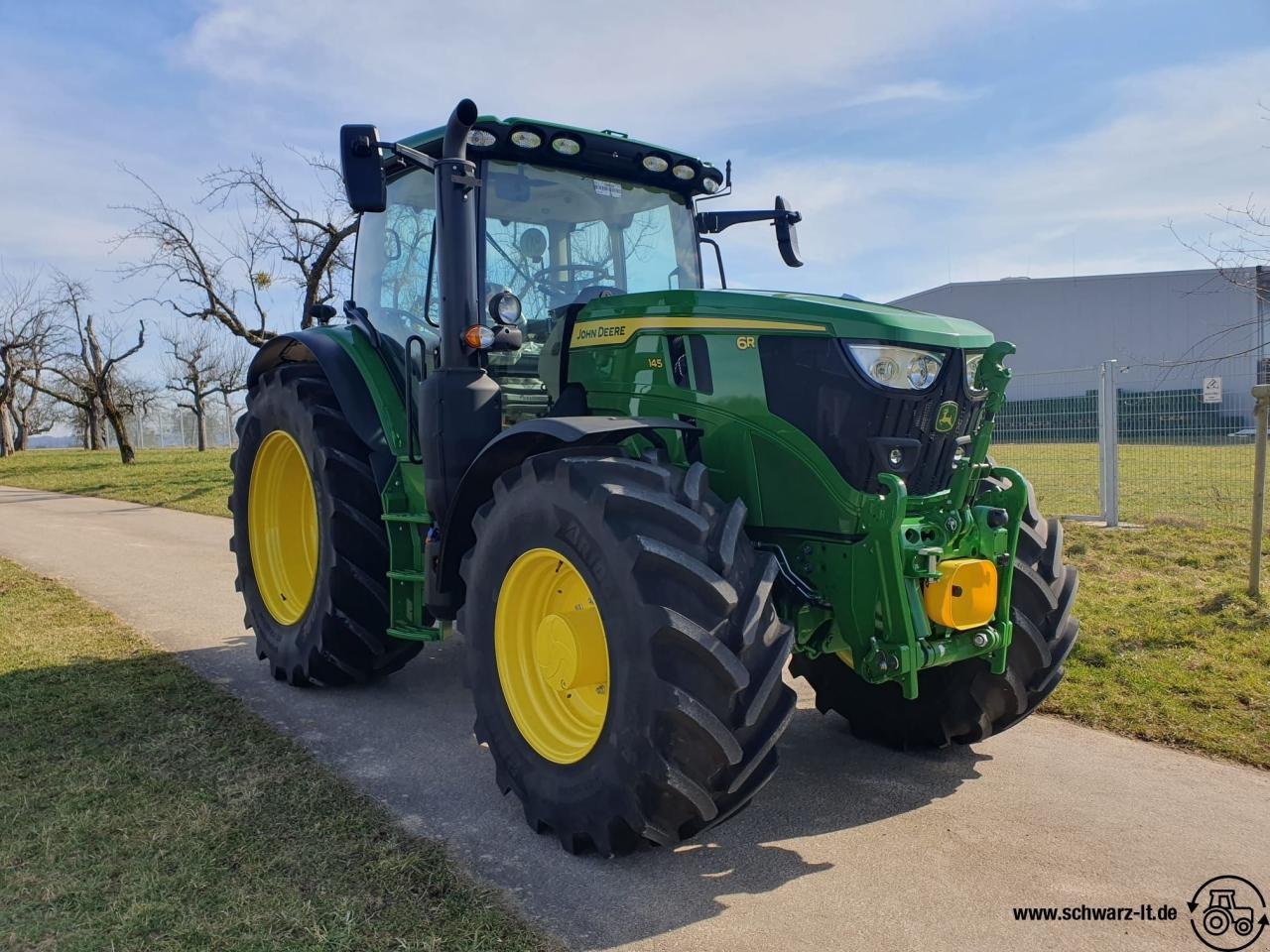 Traktor of the type John Deere 6R 145, Neumaschine in Aspach (Picture 5)
