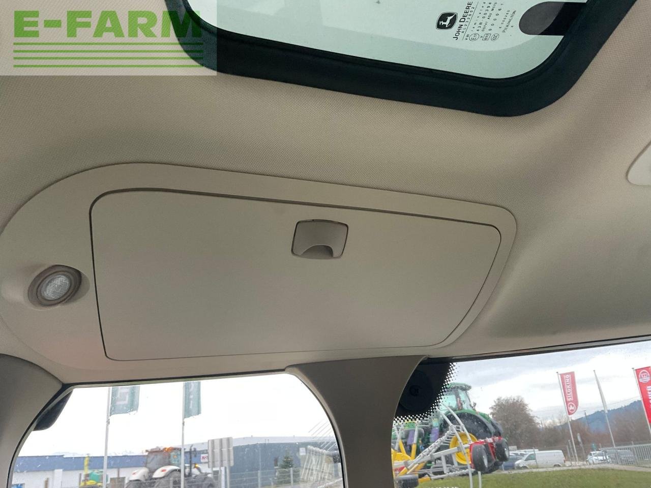 Traktor типа John Deere 6R 150, Gebrauchtmaschine в REDLHAM (Фотография 11)