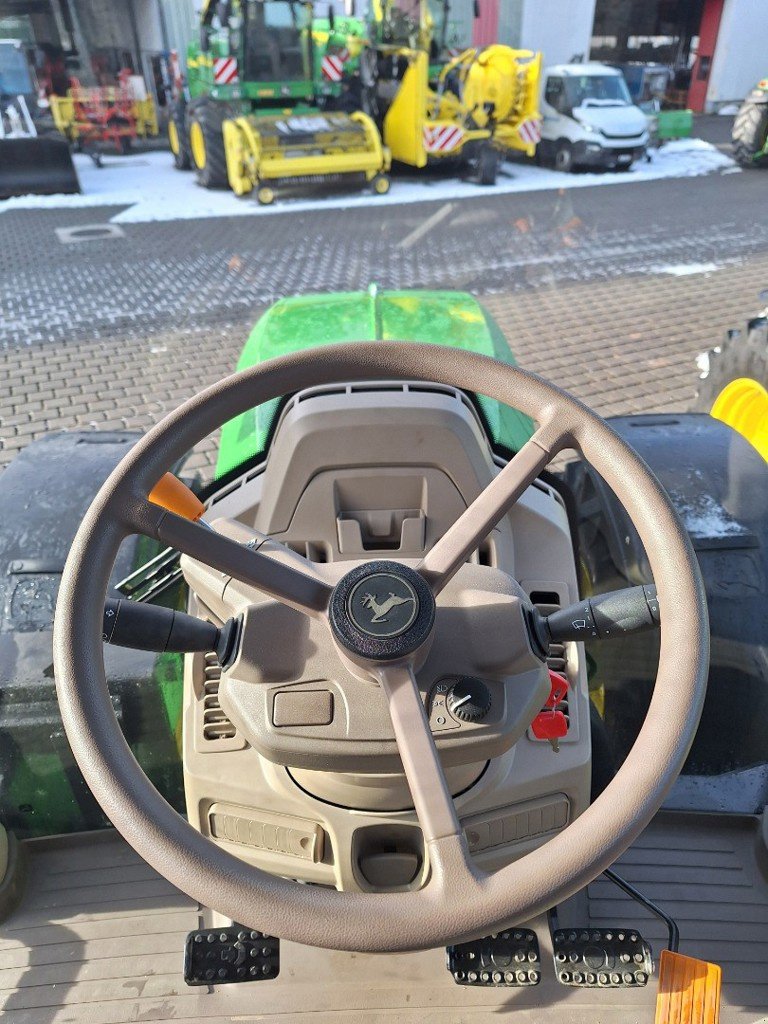 Traktor typu John Deere 6R 150, Ausstellungsmaschine v Ersingen (Obrázok 10)