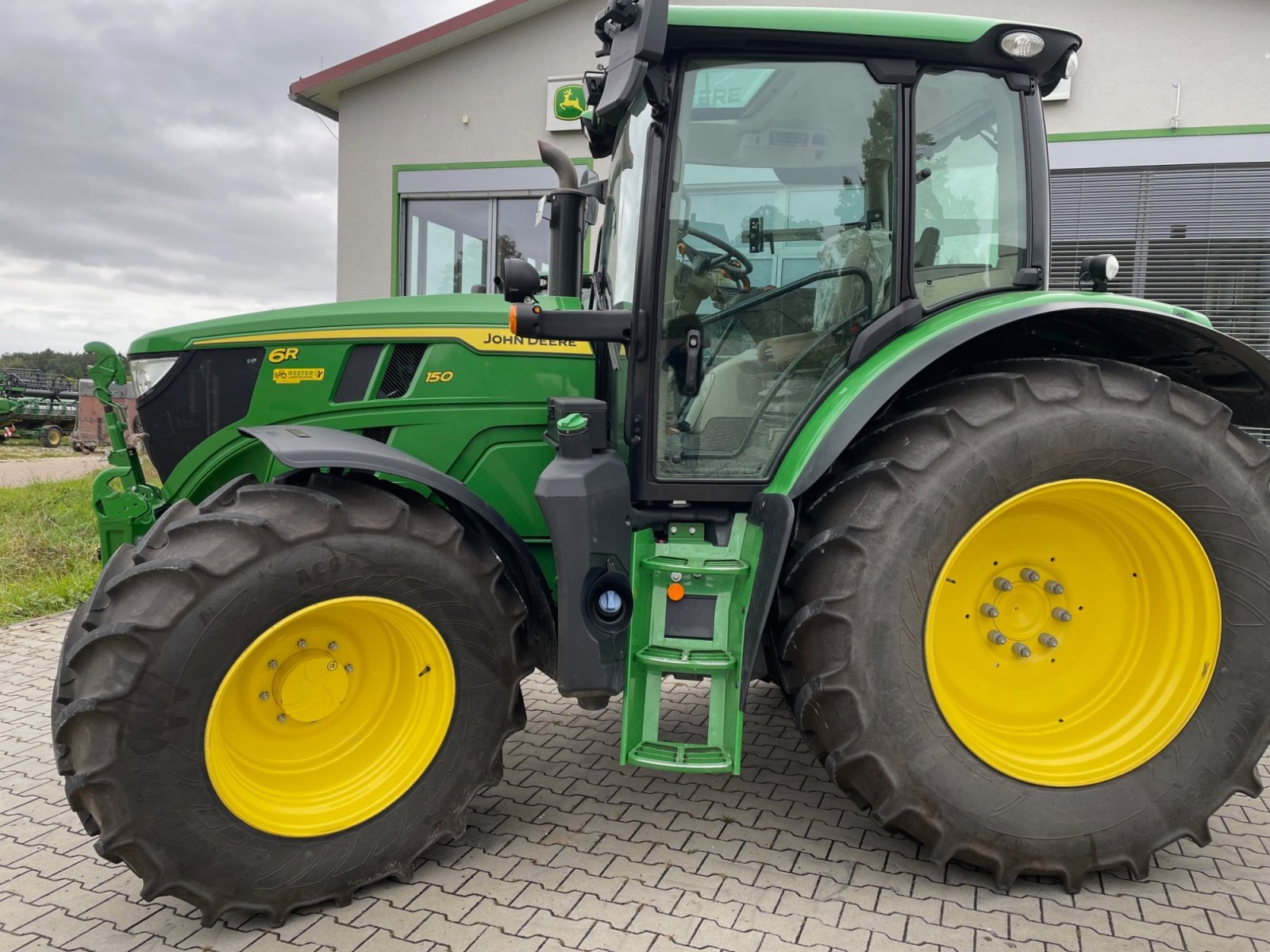 Traktor Türe ait John Deere 6R 150, Gebrauchtmaschine içinde Burglengenfeld (resim 3)