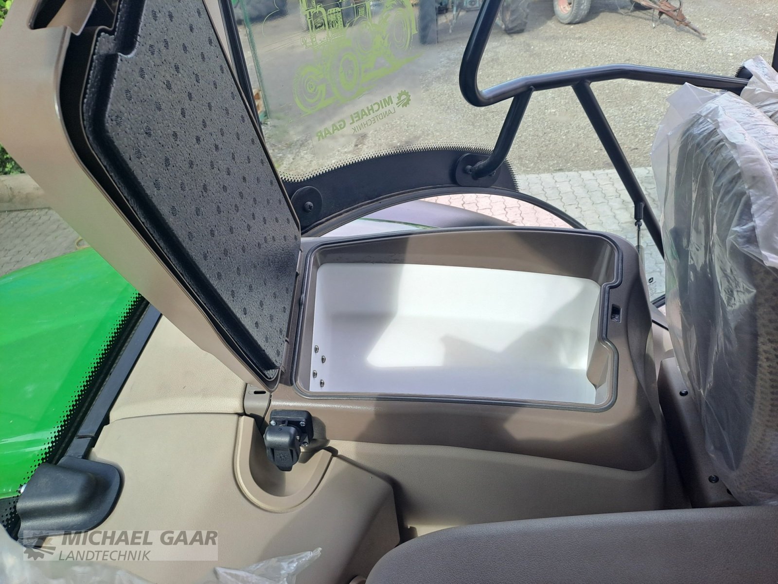 Traktor a típus John Deere 6R 150, Gebrauchtmaschine ekkor: Höhenkirchen-Siegertsbrunn (Kép 12)