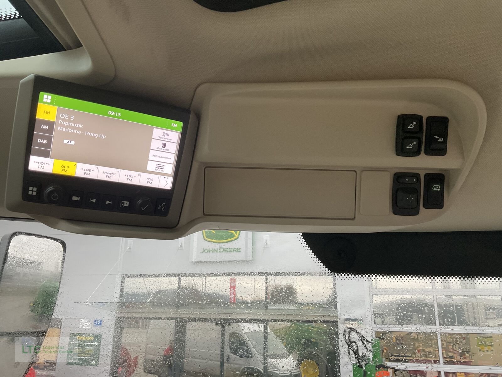 Traktor des Typs John Deere 6R 150, Vorführmaschine in Redlham (Bild 15)