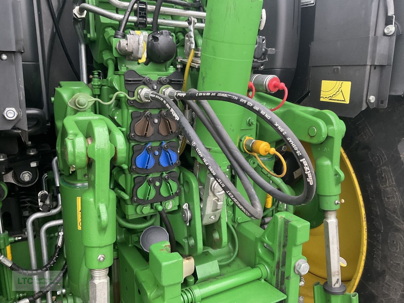 Traktor des Typs John Deere 6R 150, Vorführmaschine in Redlham (Bild 23)