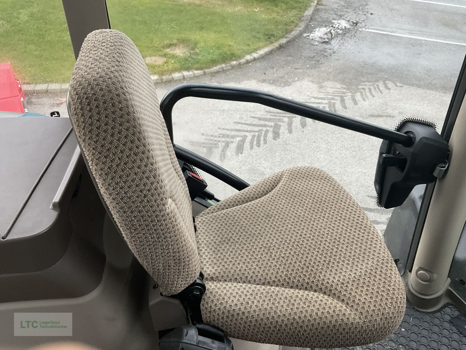 Traktor des Typs John Deere 6R 150, Vorführmaschine in Redlham (Bild 22)