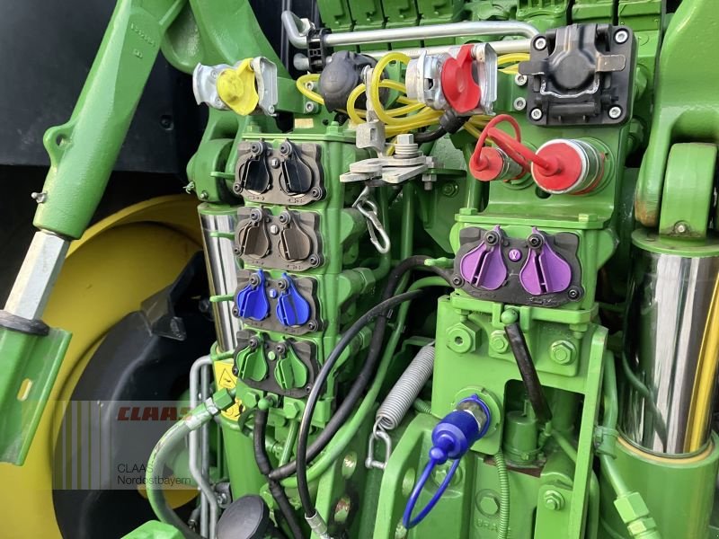 Traktor typu John Deere 6R 155 AUTOPOWR COMMANDPRO, Gebrauchtmaschine w Freystadt (Zdjęcie 11)