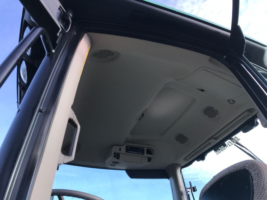 Traktor типа John Deere 6R 155 DIRECT DRIVE, Gebrauchtmaschine в UZERCHE (Фотография 9)