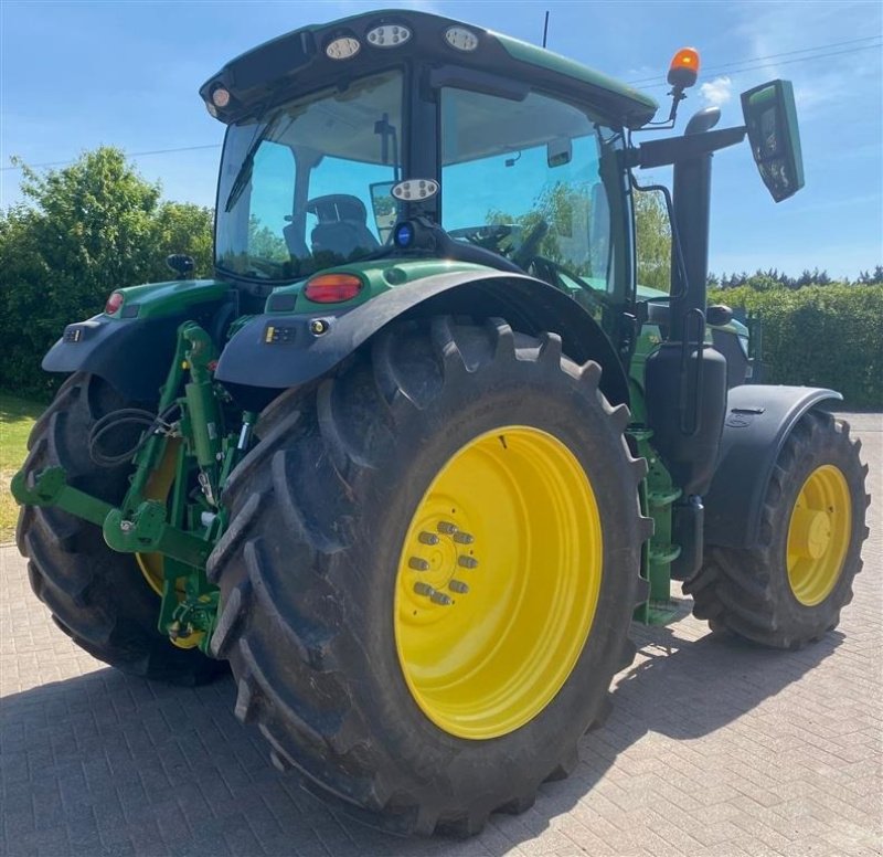 Traktor типа John Deere 6R 155 Front PTO GPS AutoTrac klar. Luft og hydraulik bremser. Front PTO. Flere på vej ind., Gebrauchtmaschine в Kolding (Фотография 6)