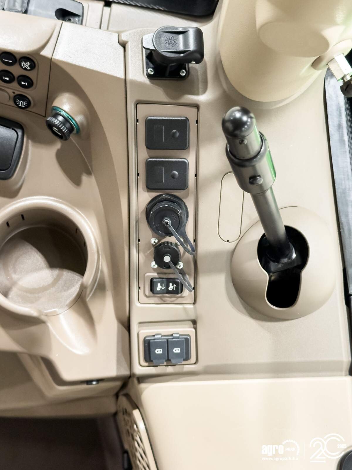 Traktor of the type John Deere 6R 155, Gebrauchtmaschine in Csengele (Picture 17)