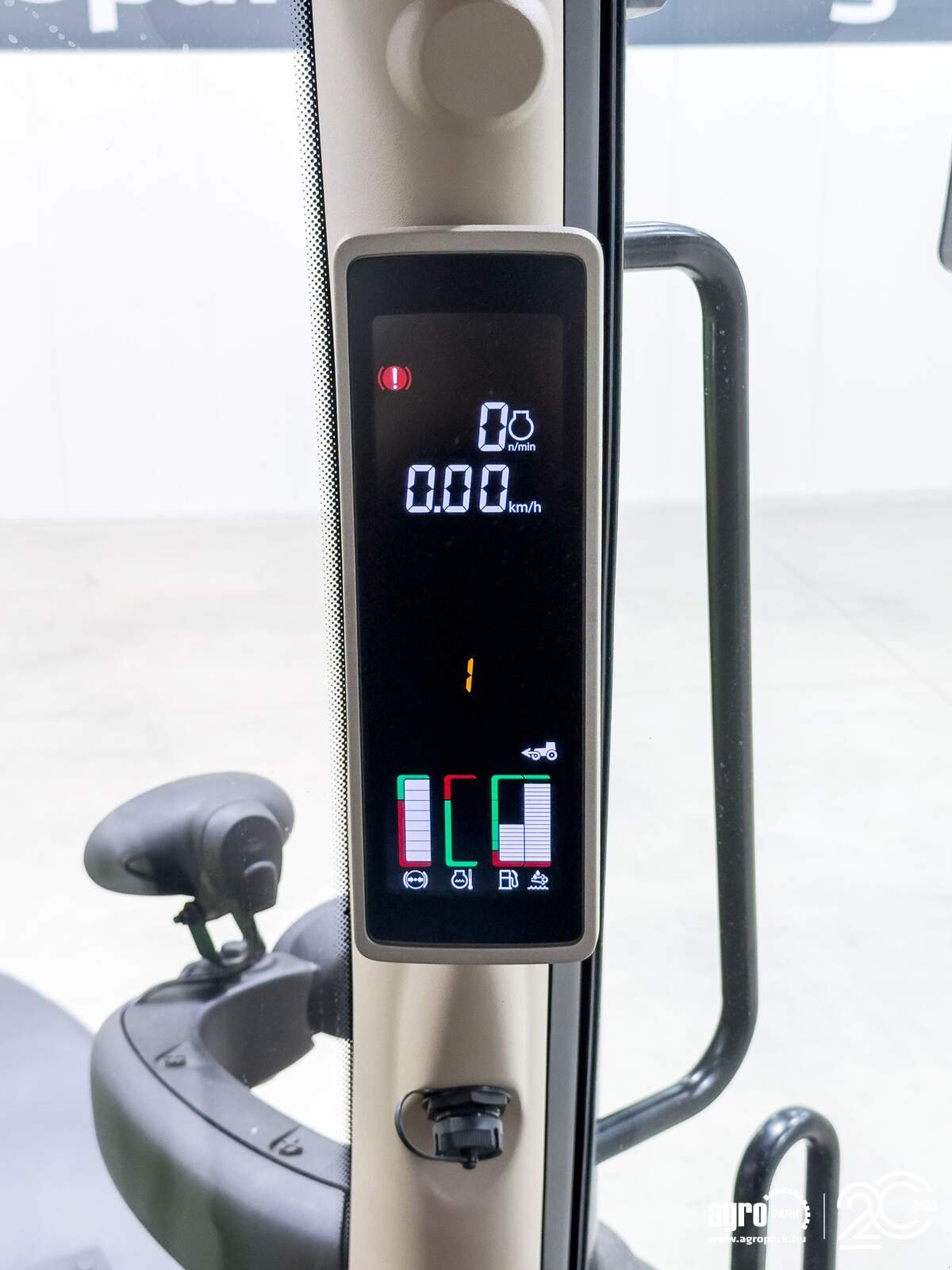 Traktor of the type John Deere 6R 155, Gebrauchtmaschine in Csengele (Picture 24)