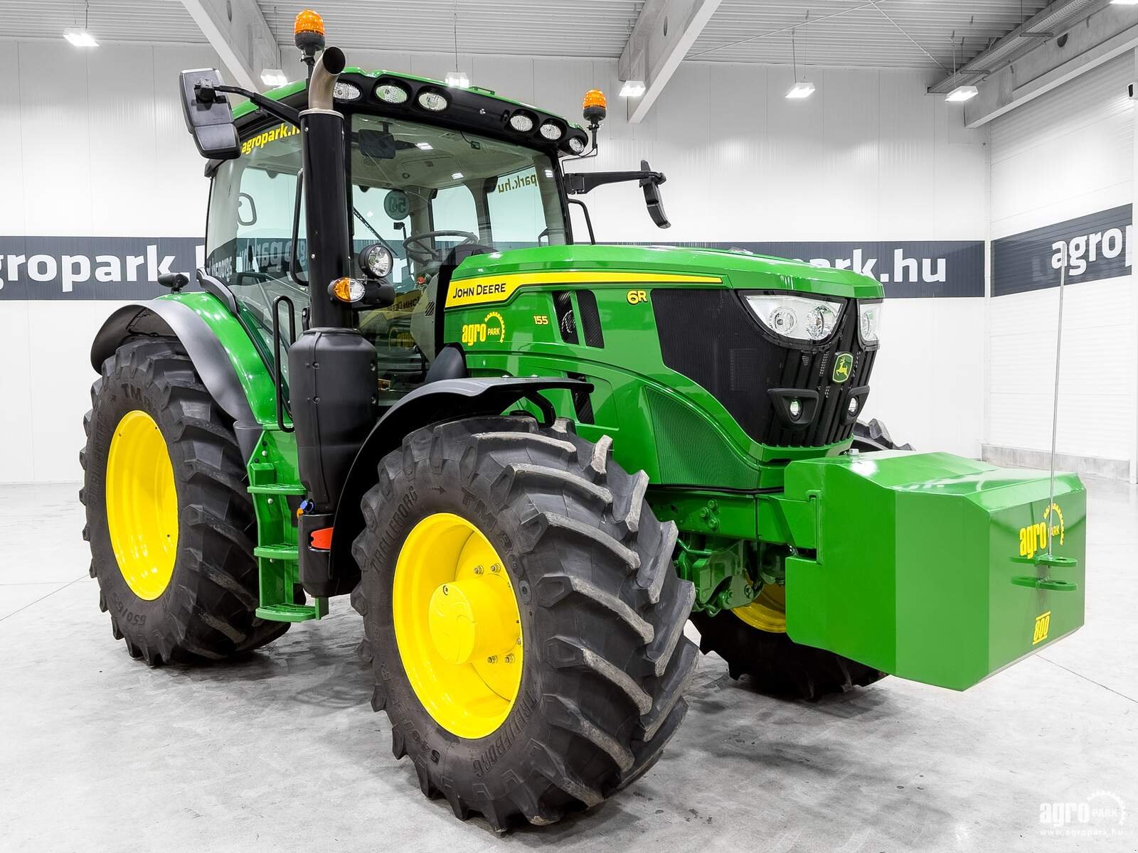 Traktor van het type John Deere 6R 155, Gebrauchtmaschine in Csengele (Foto 2)
