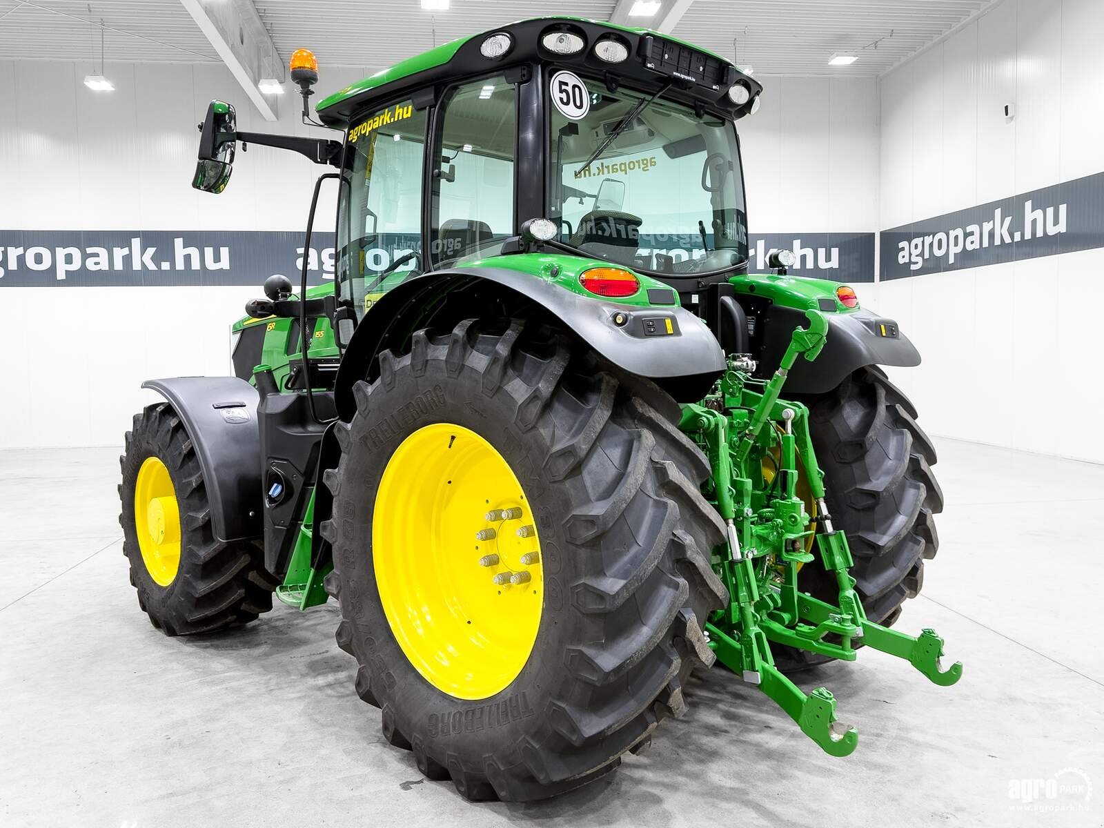Traktor van het type John Deere 6R 155, Gebrauchtmaschine in Csengele (Foto 4)