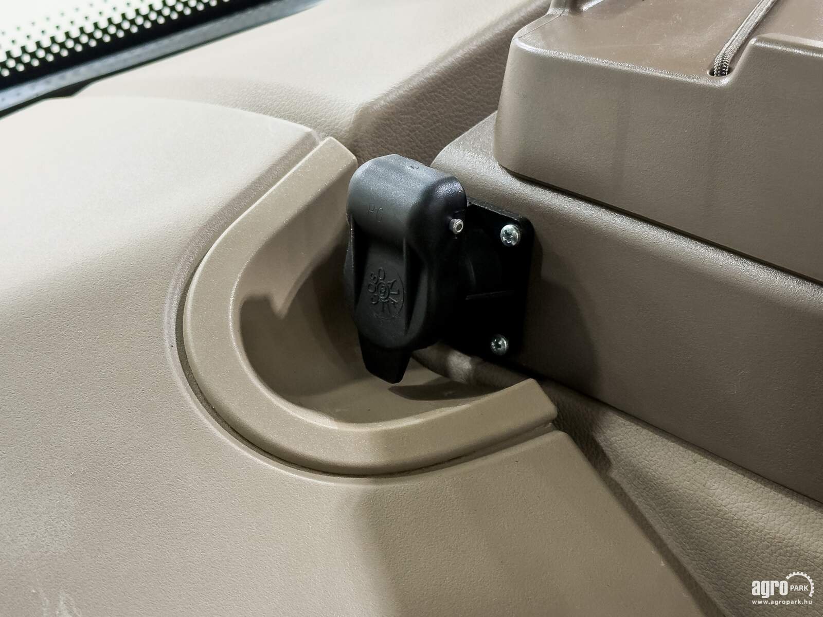 Traktor del tipo John Deere 6R 155, Gebrauchtmaschine en Csengele (Imagen 26)