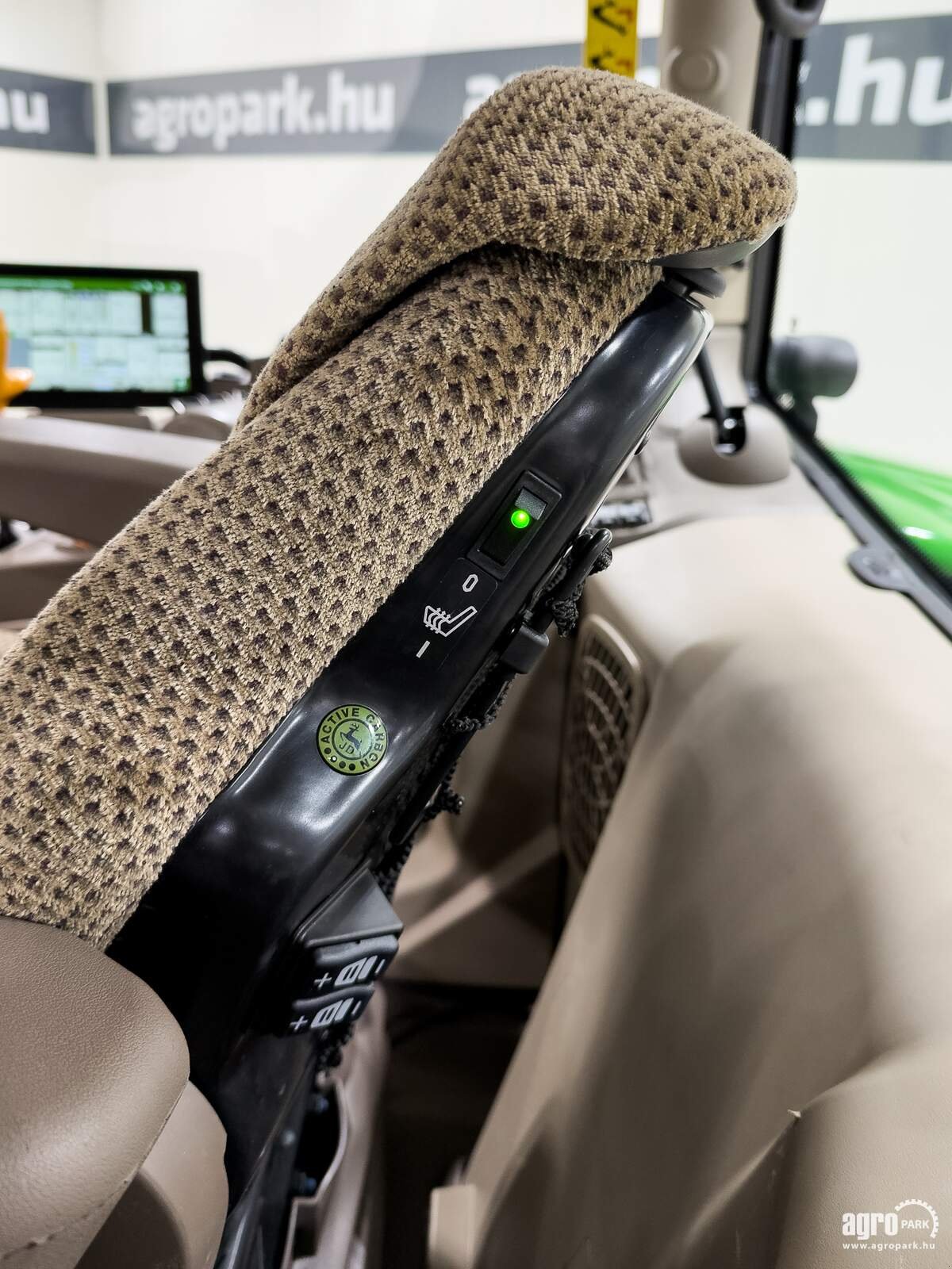 Traktor del tipo John Deere 6R 155, Gebrauchtmaschine en Csengele (Imagen 28)