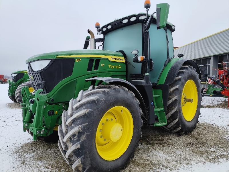 Traktor a típus John Deere 6R 155, Gebrauchtmaschine ekkor: CHAUMESNIL (Kép 1)