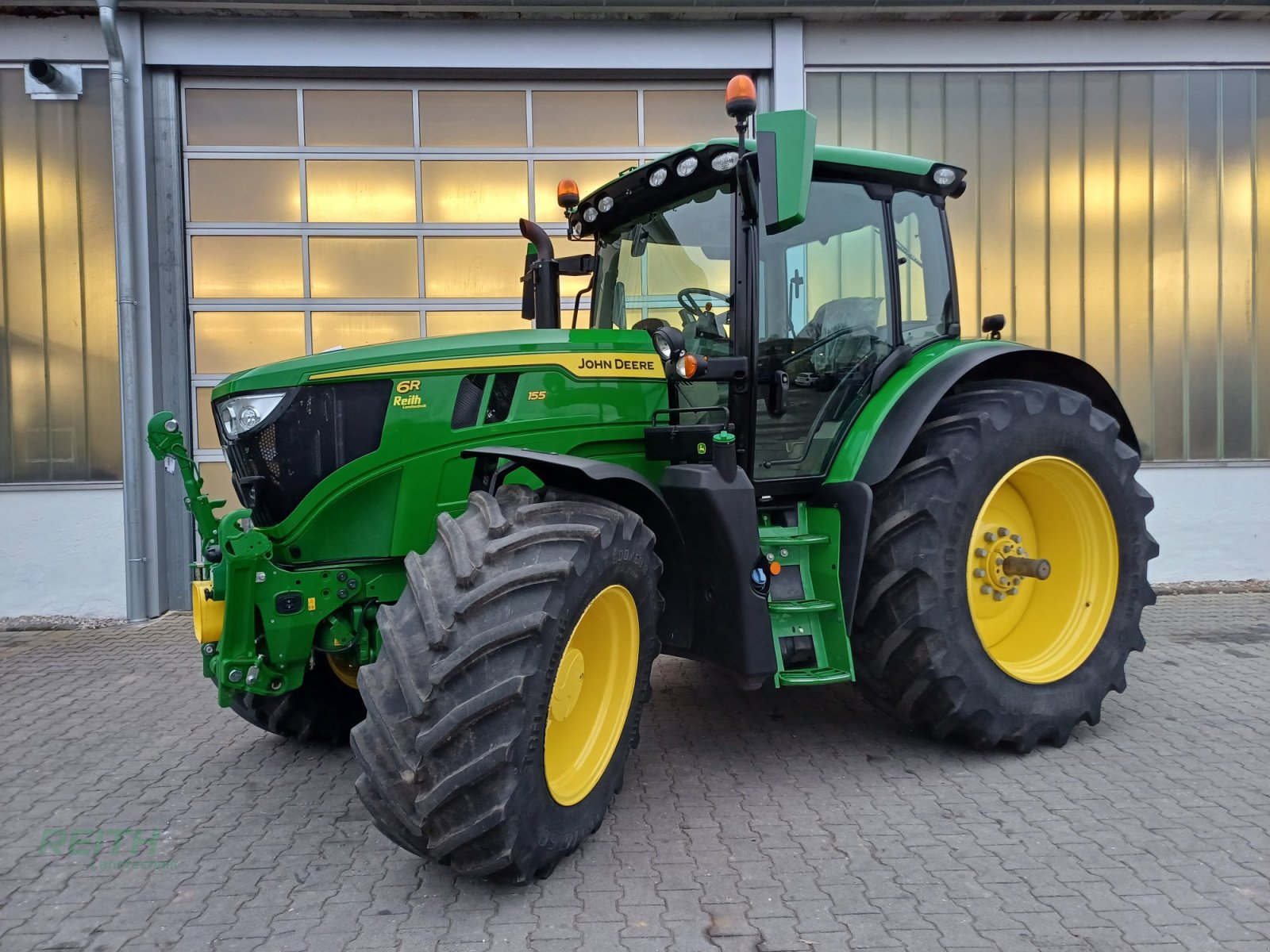 Traktor du type John Deere 6R 155, Gebrauchtmaschine en Wolnzach (Photo 4)