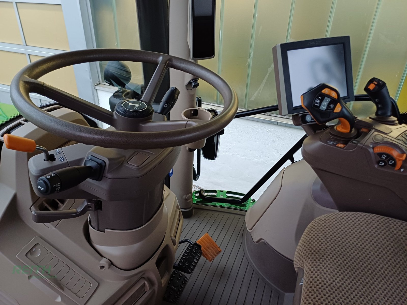 Traktor du type John Deere 6R 155, Gebrauchtmaschine en Wolnzach (Photo 18)