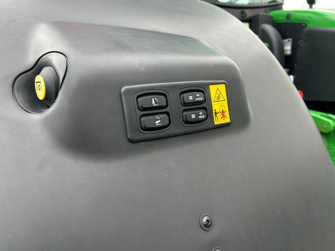 Traktor van het type John Deere 6R 155, Gebrauchtmaschine in Sittensen (Foto 12)