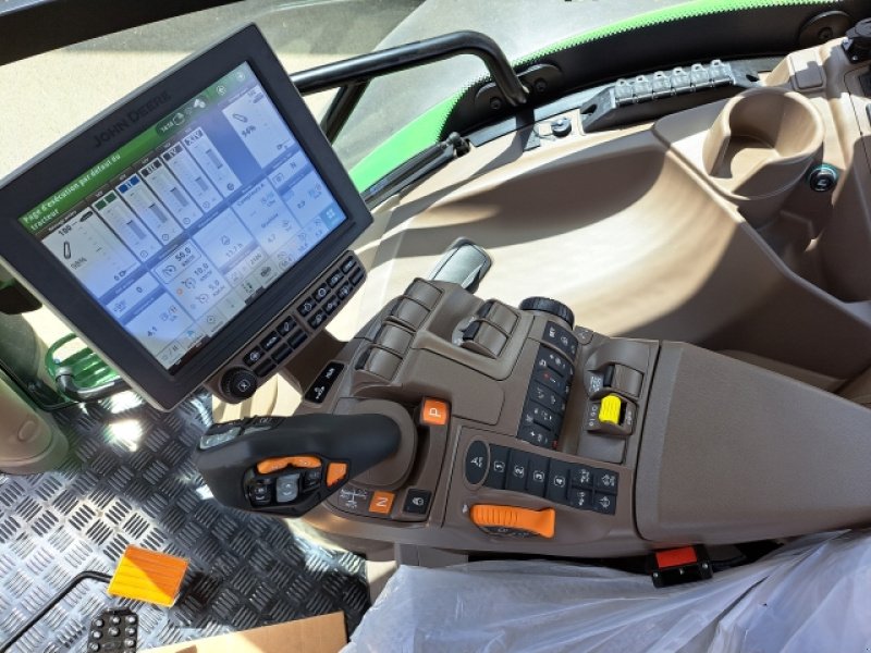 Traktor typu John Deere 6R 165, Gebrauchtmaschine v PITHIVIERS Cedex (Obrázek 9)
