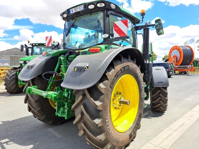 Traktor typu John Deere 6R 165, Gebrauchtmaschine v PITHIVIERS Cedex (Obrázek 4)