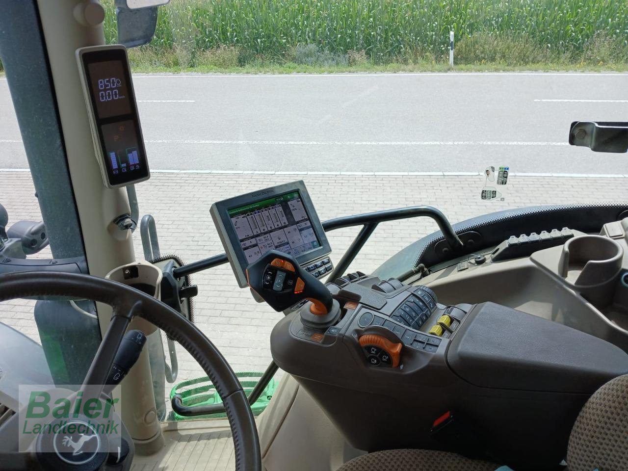 Traktor Türe ait John Deere 6R 175, Gebrauchtmaschine içinde OBERNDORF-HOCHMOESSINGEN (resim 2)