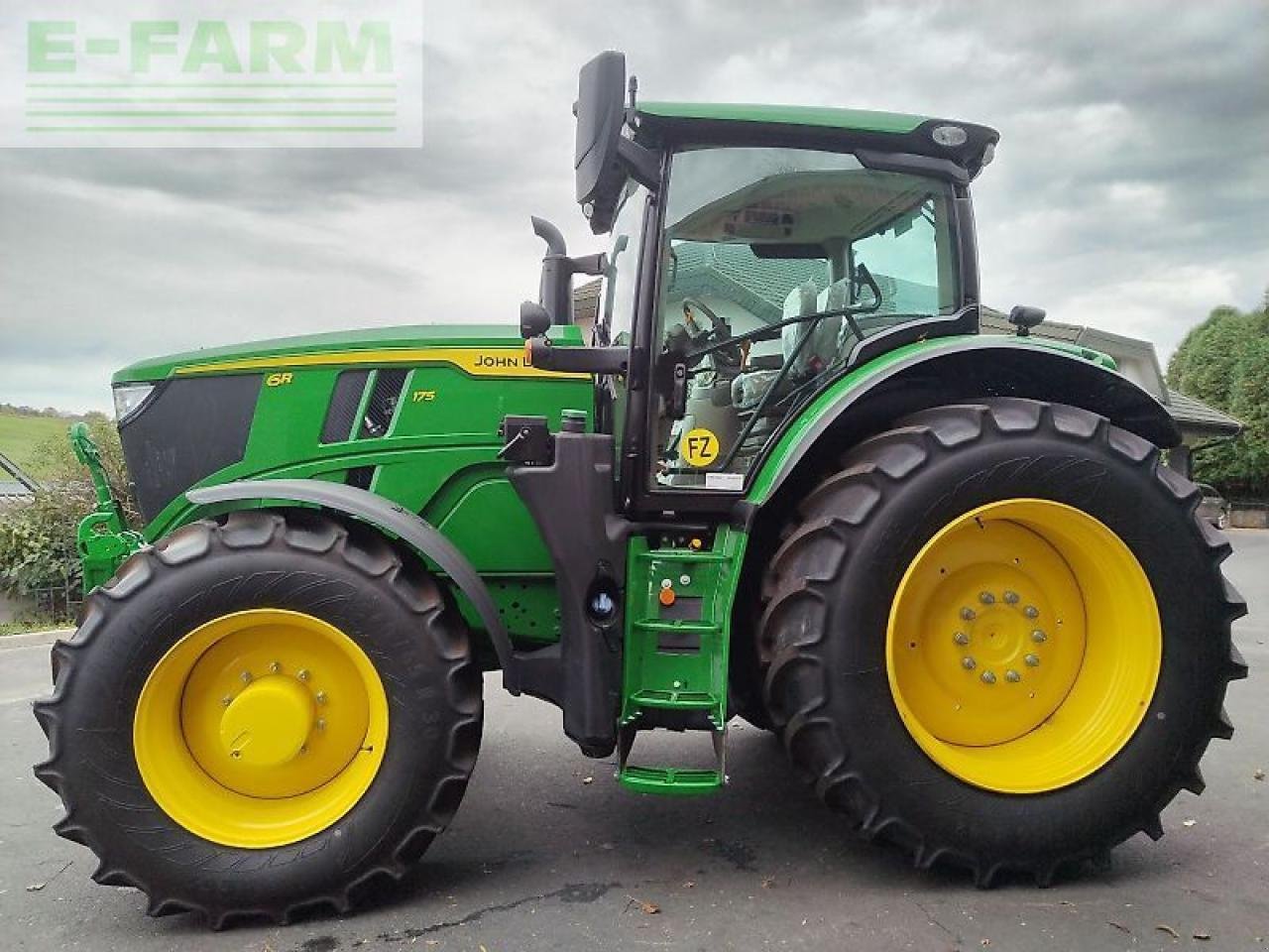 Traktor от тип John Deere 6r 175, Gebrauchtmaschine в SV. TROJIC (Снимка 7)