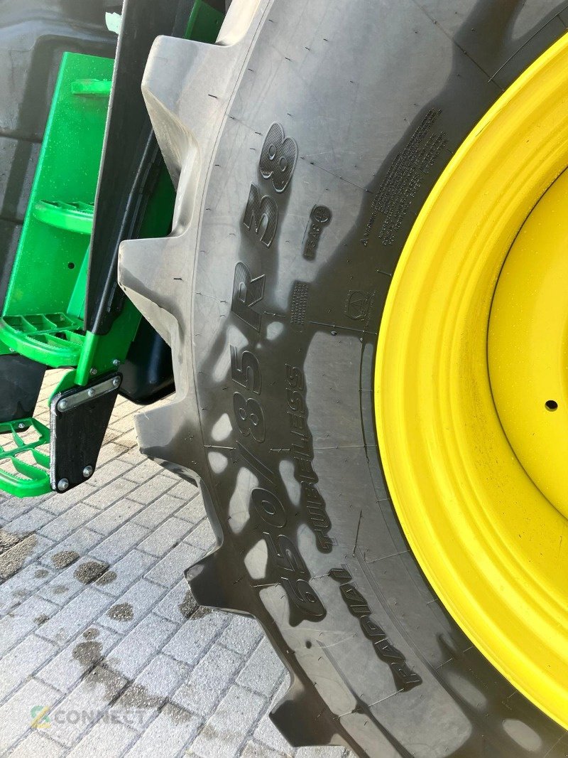 Traktor of the type John Deere 6R 175, Neumaschine in Gerichshain (Picture 9)