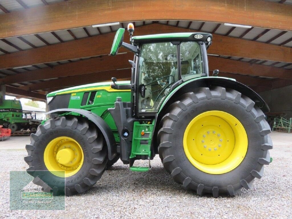 Traktor des Typs John Deere 6R 175, Neumaschine in Hofkirchen (Bild 13)