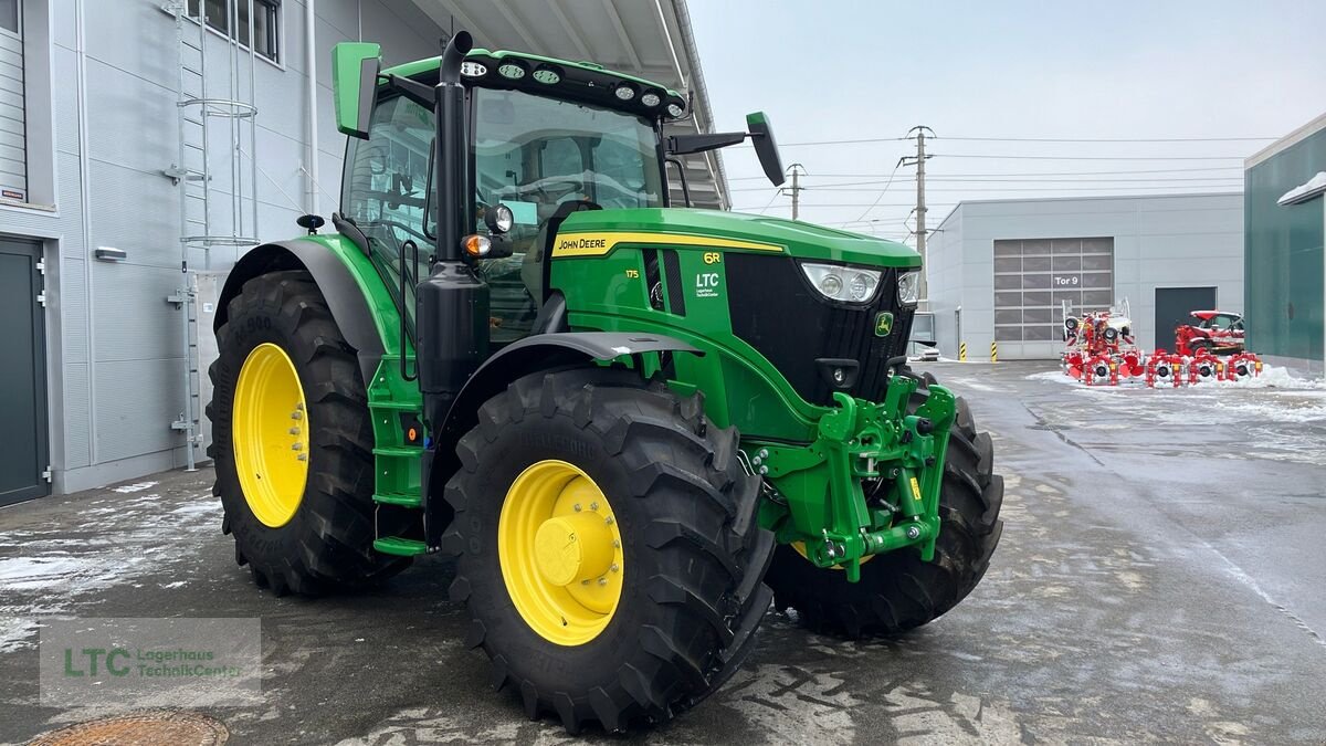 Traktor des Typs John Deere 6R 175, Neumaschine in Redlham (Bild 2)