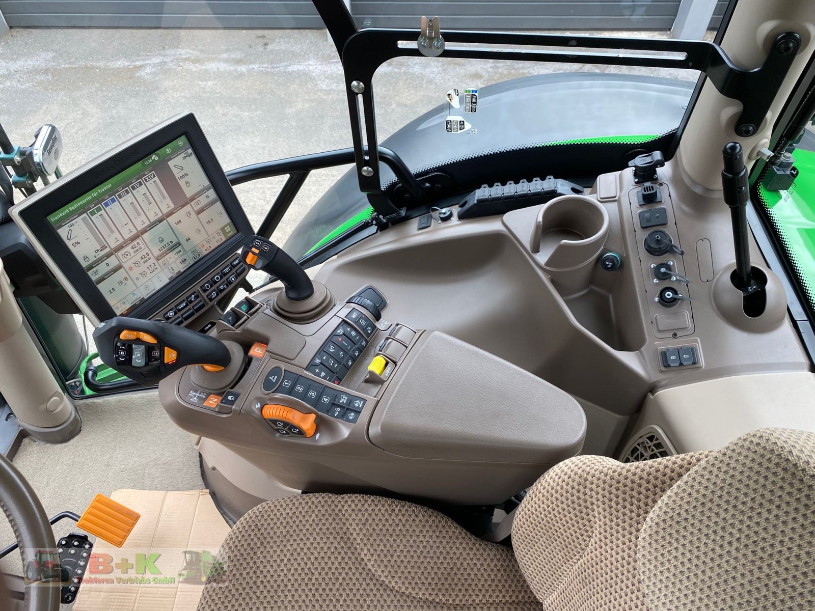 Traktor typu John Deere 6R 185 AutoPowr CommandPro, Gebrauchtmaschine v Kettenkamp (Obrázok 21)